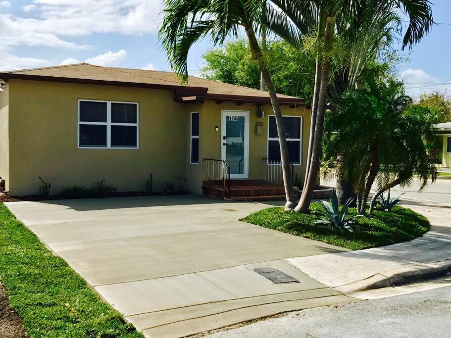 The Fort Laudy Daudy Villa Fort Lauderdale Exterior photo